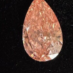 Fancy vivid pink pear lab diamond 1.69 ct
